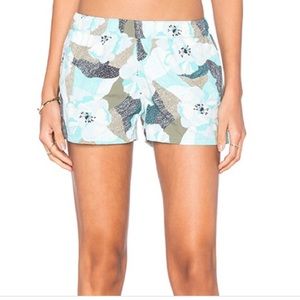 Patagonia women’s baggy shorts in floral
